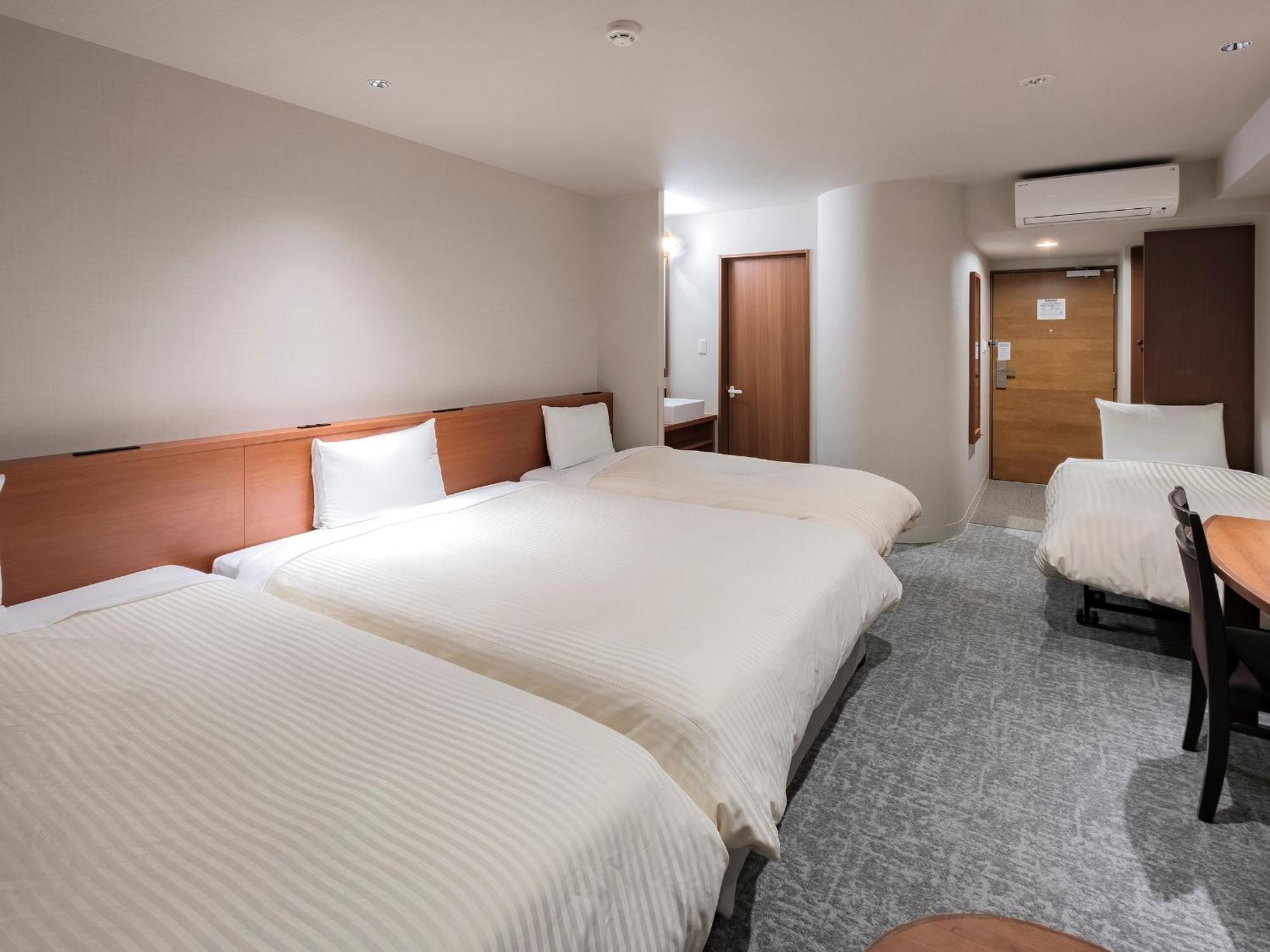 Vessel Hotel Miyakonojo Exterior photo